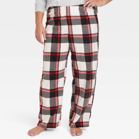 Wondershop Other - Wondershop NWT Women's Buffalo Check Fleece Matching Family Pajama Pants Sz S